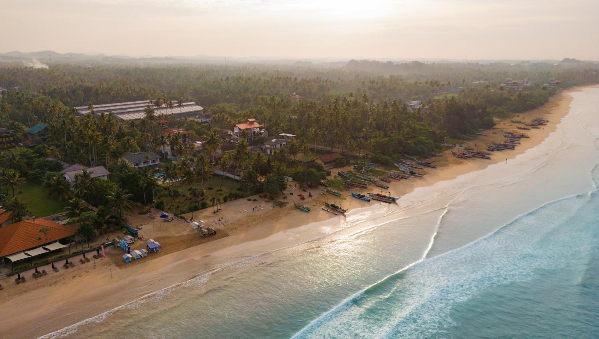 Bed and Breakfast Lucky'S Surf Camp Weligama Exteriér fotografie
