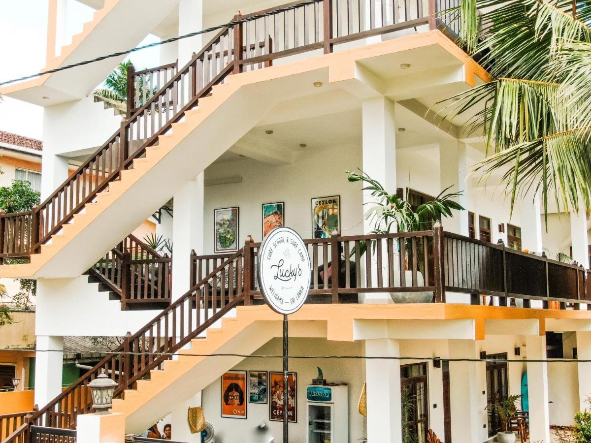 Bed and Breakfast Lucky'S Surf Camp Weligama Exteriér fotografie